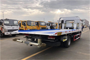 江东区汽车救援补胎